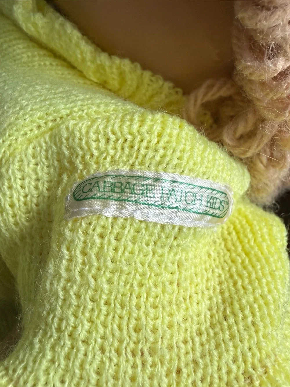 Cabbage Patch Kids Blonde Hair Green Eyes Doll In Logo Outfit